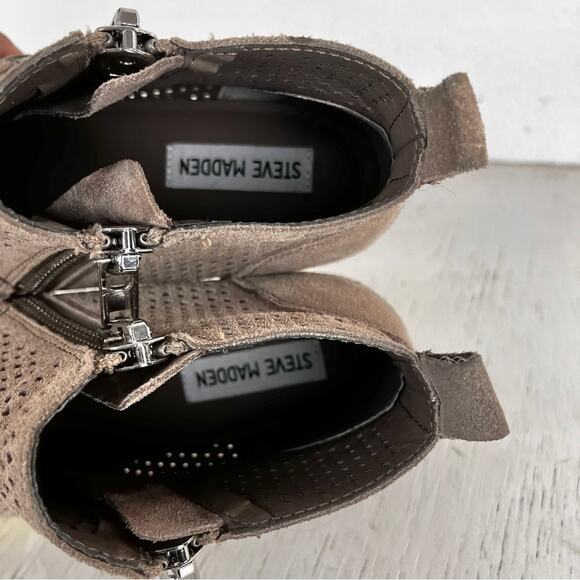 Steve Madden Wedgie sneaker tan suede ankle boot size 8 - Picture 6 of 9